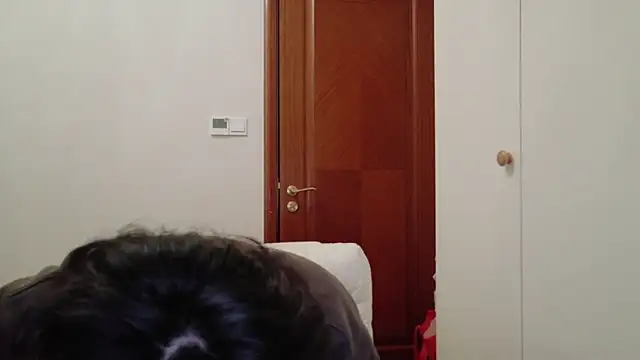 hangzi-0011 online show from November 27, 2025, 11:56 am