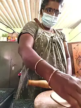 Tamilselviroja- online show from December 20, 2025, 9:16 am