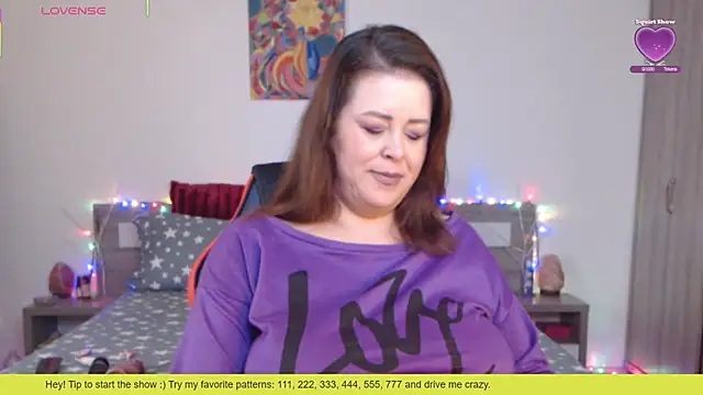 Snapshot of 1Felicity1 chatting on November 9, 2025, 6:55 am 1Felicity1 online show from November 9, 2025, 6:55 am