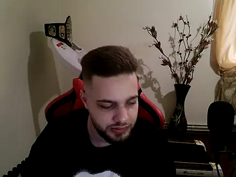 KingAdonisss online show from October 6, 2025, 10:45 am