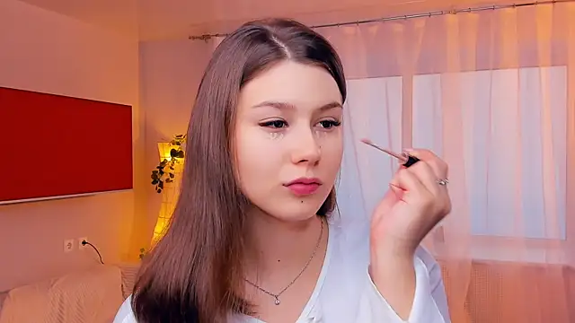 Snapshot of MondoNeko chatting on October 16, 2025, 7:09 am MondoNeko online show from October 16, 2025, 7:09 am