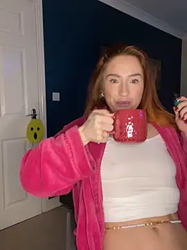 Cherry-L-28 online show from November 15, 2025, 8:11 am