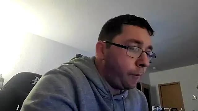 stivi2526 online show from October 23, 2025, 8:29 pm