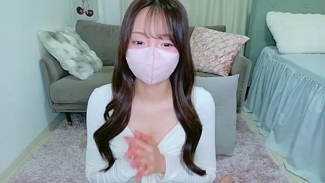 Seira  nn online show from November 23, 2025, 4:12 am