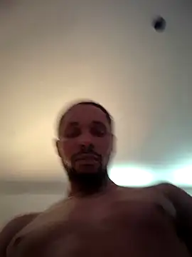 Snapshot of cutecandydick chatting on September 29, 2025, 10:36 pm cutecandydick online show from September 29, 2025, 10:36 pm