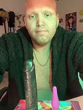 Snapshot of Josuehl13 chatting on September 29, 2025, 2:06 am Josuehl13 online show from September 29, 2025, 2:06 am