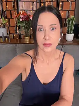 xxxEffyxxx online show from November 2, 2025, 12:46 am