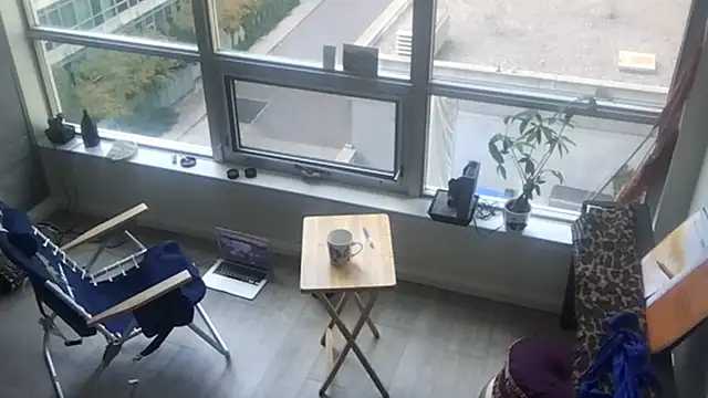 tia   fox online show from October 29, 2025, 8:21 pm