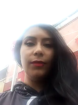 SexyDolly777 online show from November 27, 2025, 8:44 pm