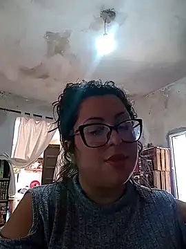 PutaAma420 online show from October 6, 2025, 2:47 pm