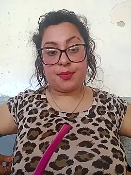 PutaAma420 online show from October 26, 2025, 5:30 pm