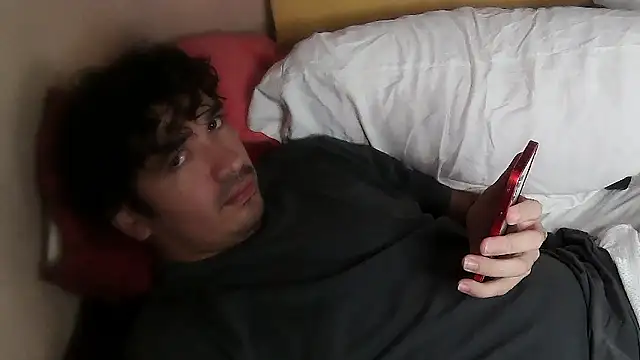 ThiagoDeseo online show from October 3, 2025, 2:19 am