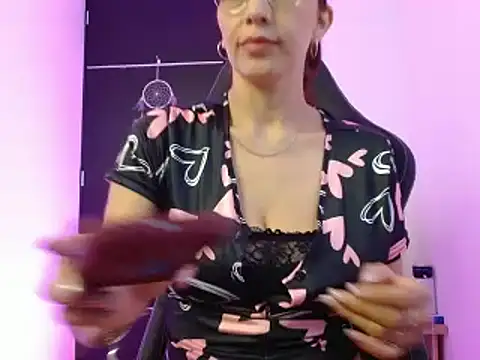 Snapshot of Angel_blackhot chatting on February 25, 2026, 5:17 am Angel blackhot online show from February 25, 2026, 5:17 am