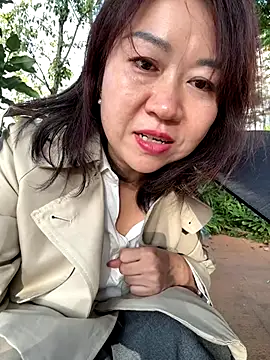 siru-love online show from October 29, 2025, 9:22 am