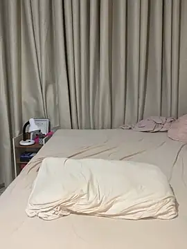 Livpoppe online show from February 12, 2026, 12:05 am