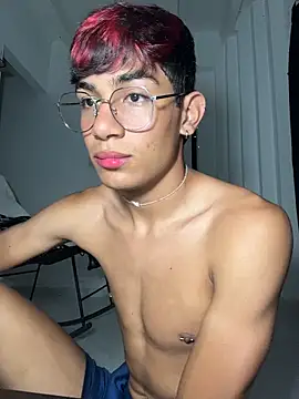 Snapshot of cherub_ chatting on February 15, 2026, 11:23 pm cherub online show from February 15, 2026, 11:23 pm