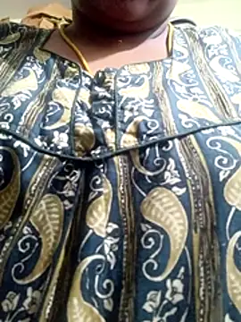 Snapshot of harinisree chatting on November 29, 2025, 4:59 am harinisree online show from November 29, 2025, 4:59 am