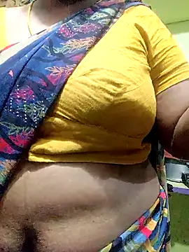 Snapshot of harinisree chatting on November 30, 2025, 2:04 am harinisree online show from November 30, 2025, 2:04 am