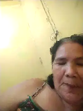 milagrose rose online show from November 29, 2025, 11:57 am