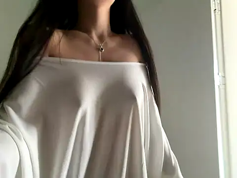 Snapshot of xiaowan_x chatting on October 14, 2025, 8:04 am xiaowan x online show from October 14, 2025, 8:04 am