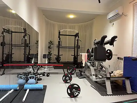 xiaowan x online show from February 14, 2026, 3:42 pm