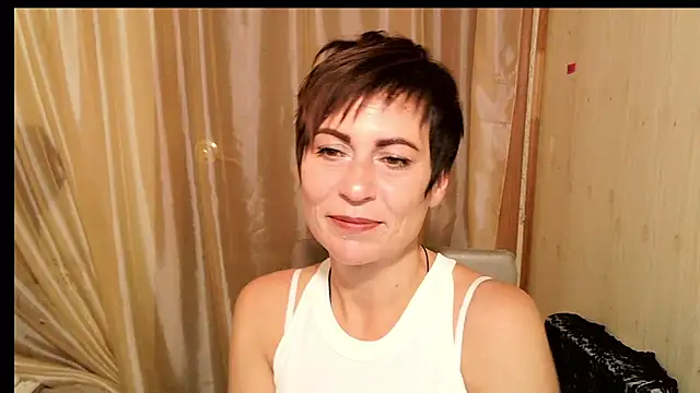 Snapshot of Ashley_Brookss chatting on October 2, 2025, 7:48 am Ashley Brookss online show from October 2, 2025, 7:48 am