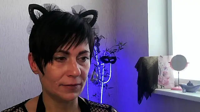 Snapshot of Ashley_Brookss chatting on November 15, 2025, 11:18 am Ashley Brookss online show from November 15, 2025, 11:18 am