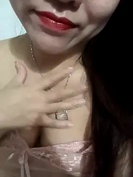 Snapshot of ZingCii chatting on November 4, 2025, 5:12 pm ZingCii online show from November 4, 2025, 5:12 pm