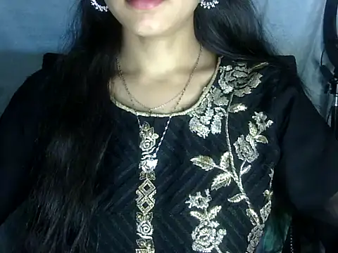 Shazi 1 online show from June 12, 2026, 3:33 pm