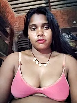 Katrina kaif143 online show from February 9, 2026, 5:33 am