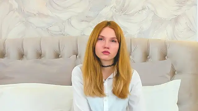 MelissaLiss online show from November 14, 2025, 3:00 pm