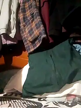 Snapshot of RAJV_ chatting on October 20, 2025, 9:04 pm RAJV online show from October 20, 2025, 9:04 pm