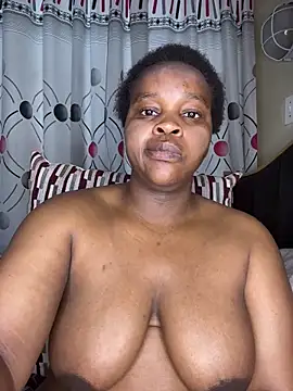 CynnxxxBarb online show from November 14, 2025, 5:50 am