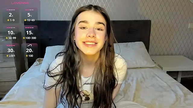 Snapshot of ShellyMoon_ chatting on September 29, 2025, 1:16 pm ShellyMoon online show from September 29, 2025, 1:16 pm