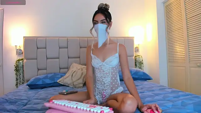 dalila alii online show from November 27, 2025, 3:36 pm