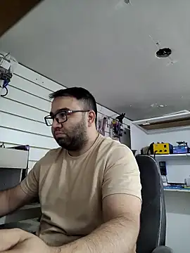 Snapshot of Striptrep chatting on October 27, 2025, 5:06 pm Striptrep online show from October 27, 2025, 5:06 pm