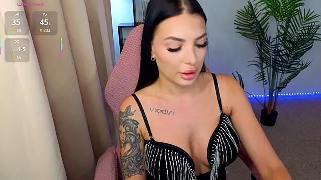 Snapshot of Raven_Ink chatting on October 1, 2025, 9:15 am Raven Ink online show from October 1, 2025, 9:15 am