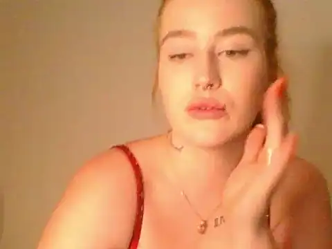 Snapshot of sexycurvy- chatting on November 27, 2025, 4:31 pm sexycurvy- online show from November 27, 2025, 4:31 pm