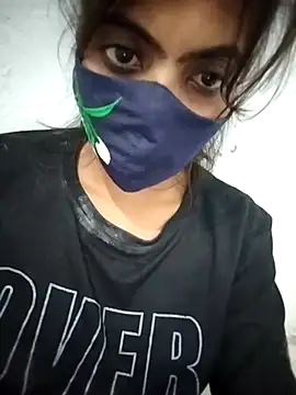 Snapshot of PEEHU-50 chatting on October 21, 2025, 1:56 pm PEEHU-50 online show from October 21, 2025, 1:56 pm