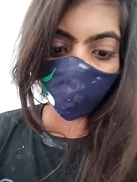 Snapshot of PEEHU-50 chatting on October 22, 2025, 2:12 am PEEHU-50 online show from October 22, 2025, 2:12 am