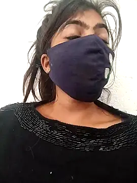 Snapshot of PEEHU-50 chatting on November 2, 2025, 2:25 am PEEHU-50 online show from November 2, 2025, 2:25 am