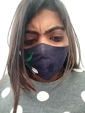 Snapshot of PEEHU-50 chatting on November 7, 2025, 1:38 am PEEHU-50 online show from November 7, 2025, 1:38 am