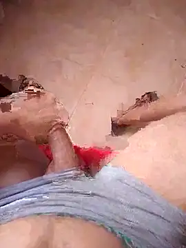 eroer20 online show from October 15, 2025, 4:07 pm