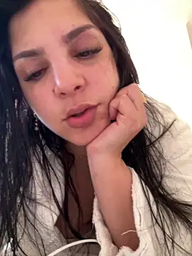 Snapshot of sweet_manuella chatting on October 1, 2025, 2:01 pm sweet manuella online show from October 1, 2025, 2:01 pm