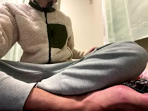 Snapshot of marosuke_1417 chatting on November 18, 2025, 12:31 pm marosuke 1417 online show from November 18, 2025, 12:31 pm