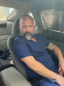 fuckadilf online show from March 4, 2026, 5:19 pm