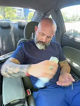fuckadilf online show from May 15, 2026, 4:58 pm