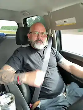 fuckadilf online show from June 1, 2026, 1:02 pm