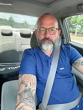 fuckadilf online show from June 18, 2026, 5:39 pm