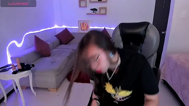 Snapshot of Scarlett__Cooper__ chatting on November 10, 2025, 12:37 pm Scarlett Cooper online show from November 10, 2025, 12:37 pm